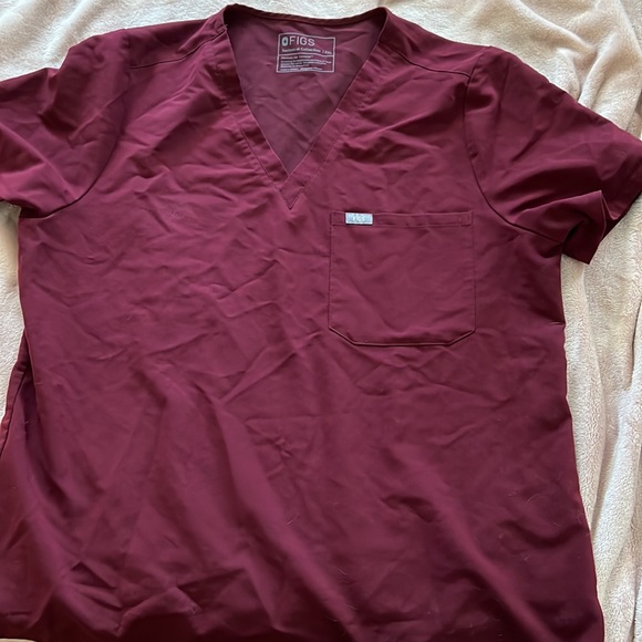 Figs maroon set - Picture 4 of 6